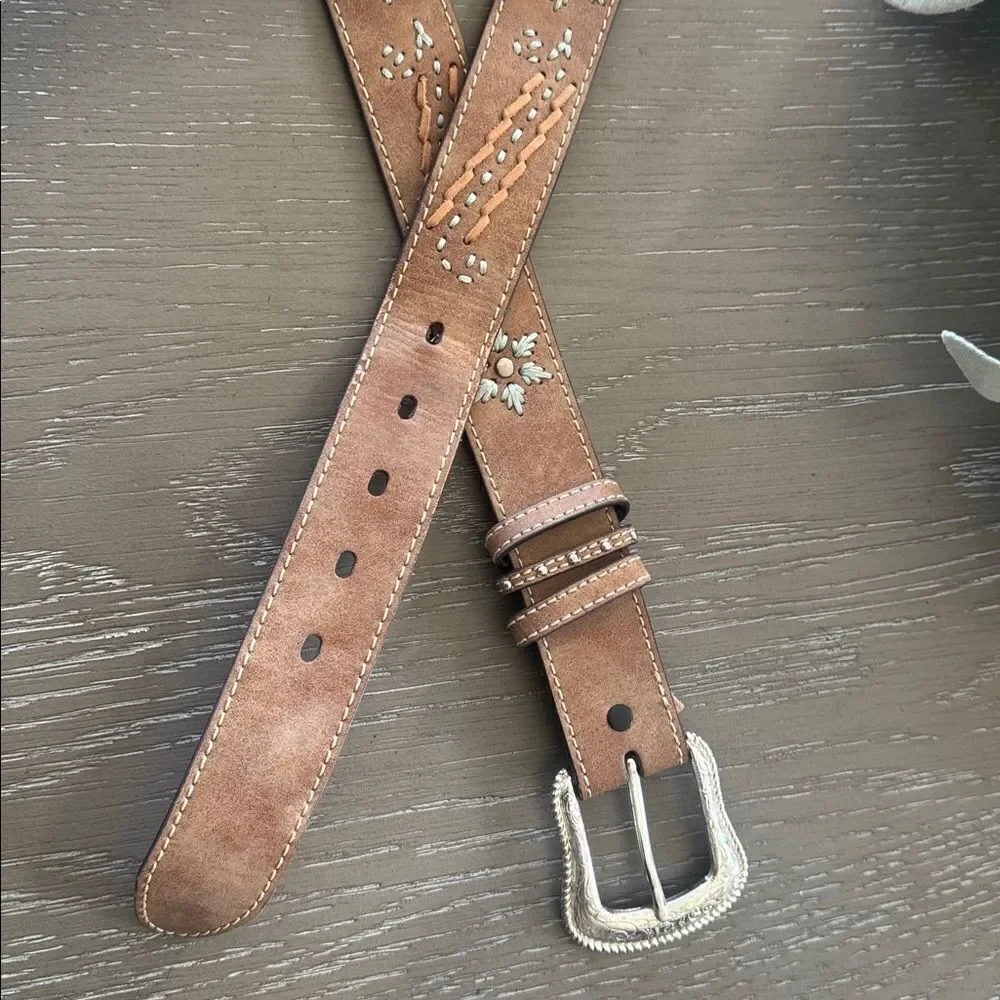 Western Tan Leather Belt with Silver-Tone Buckle Embroidered Women’s Size L EUC